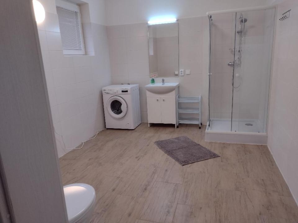 Appartement In Nitra Under The Zobor-Hill エクステリア 写真